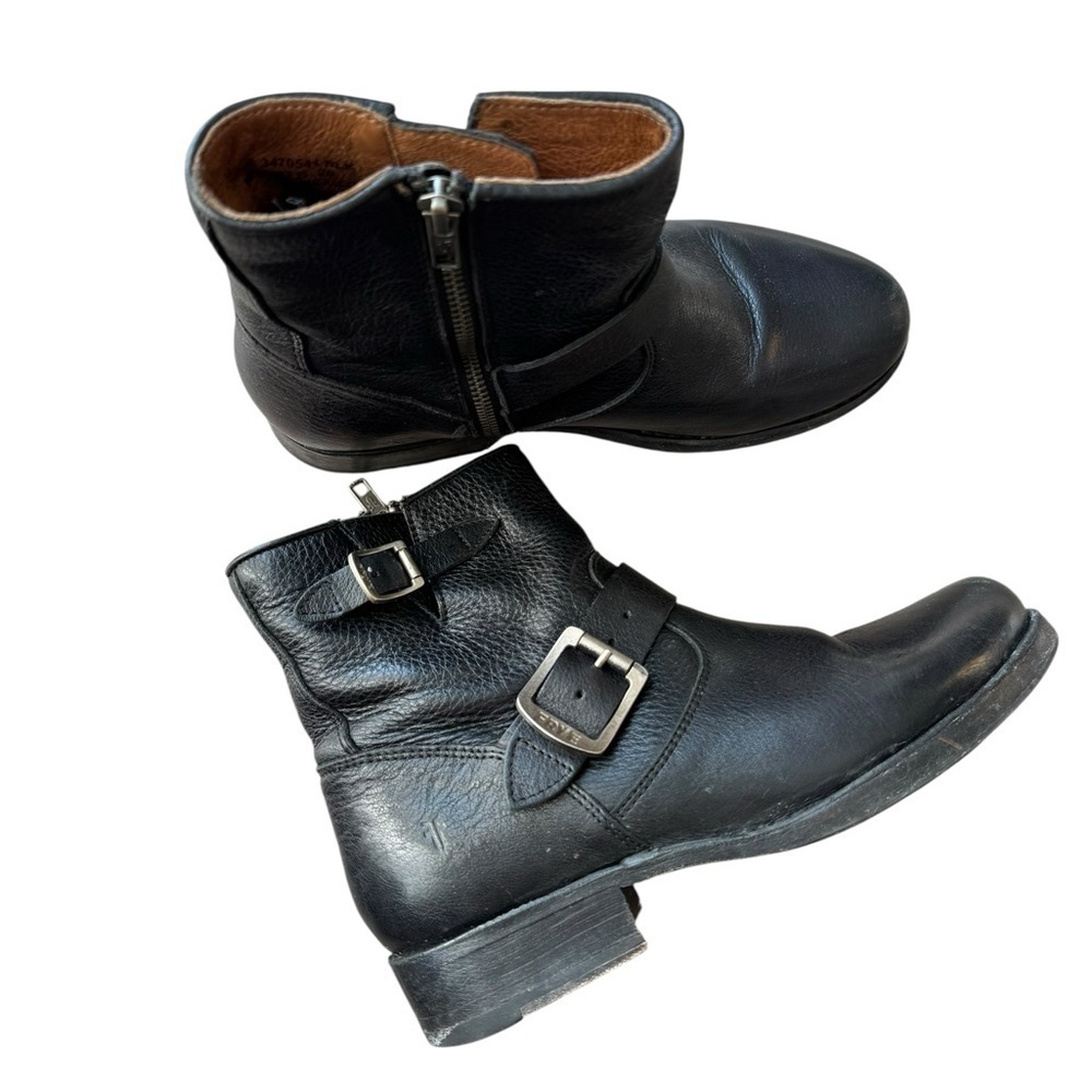 Frye - Vicki 6 Short Buckle Boots Moto Black Leather Sz 7
